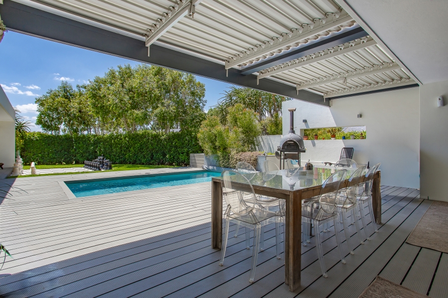 4 Bedroom Property for Sale in Pearl Valley at Val de Vie Western Cape